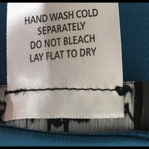 Slinky Brand Silky Pant Suit Comfy, Classy! - Picture 9 of 9